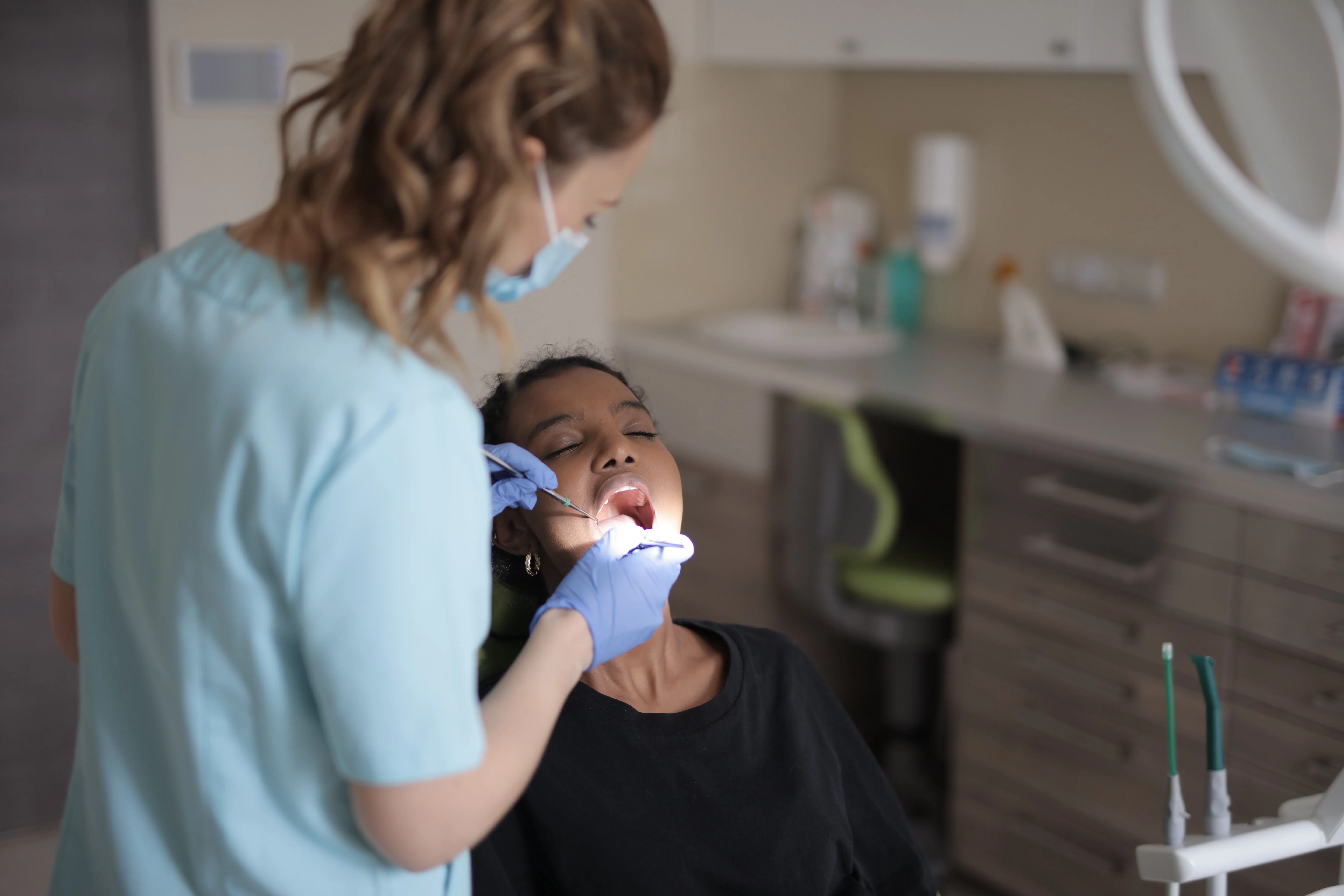 {title}